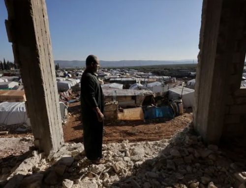 Bukan Hanya Gempa Bumi, Puluhan Bom Jatuh di Kamp Kami